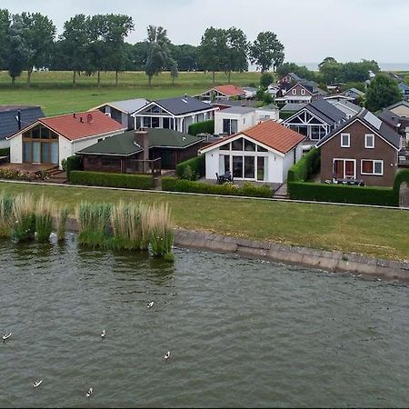 Villa Vakantiehuis De Wilgenroos à Wervershoof Extérieur photo